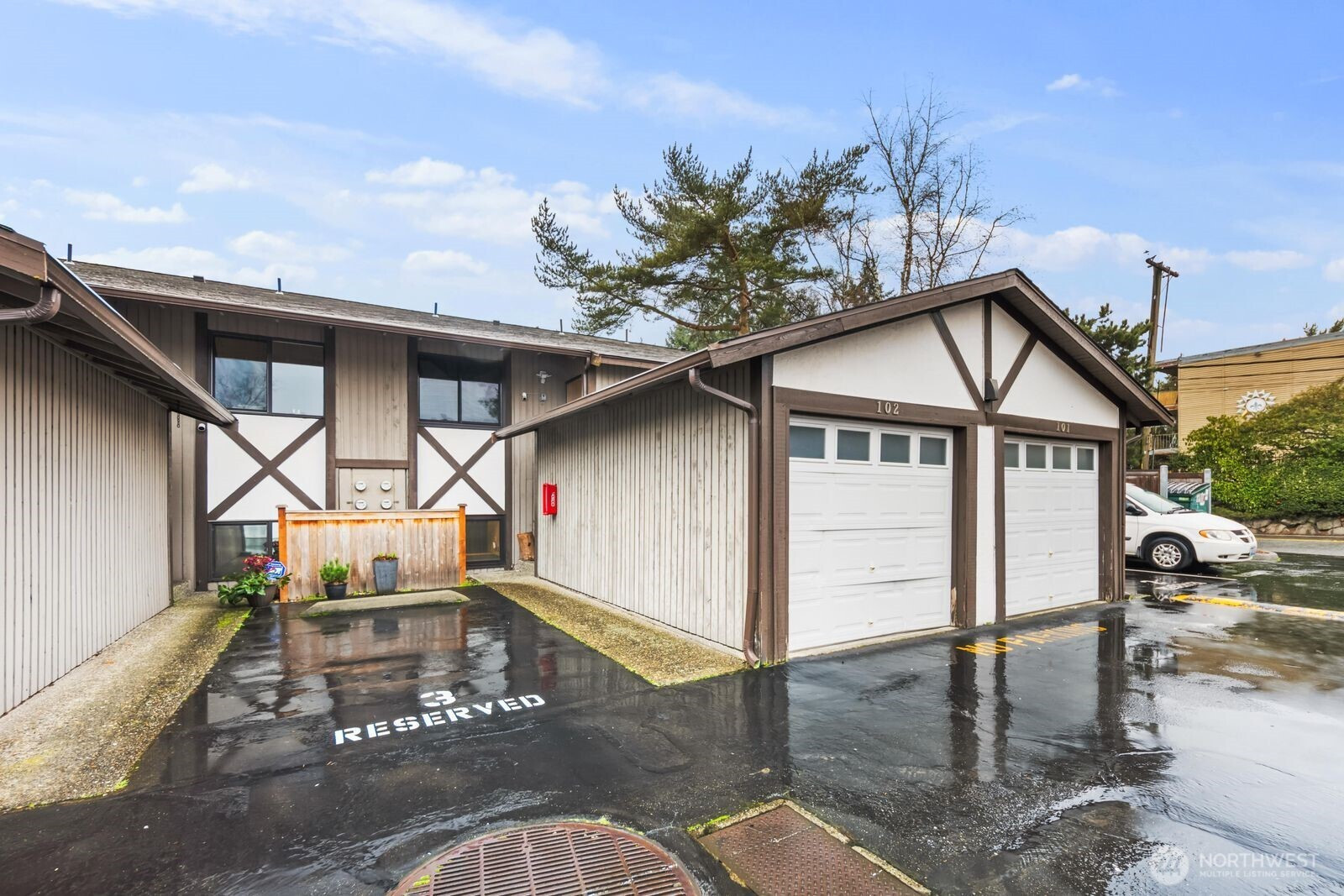 323 SW 112th Street, Seattle, WA 98146