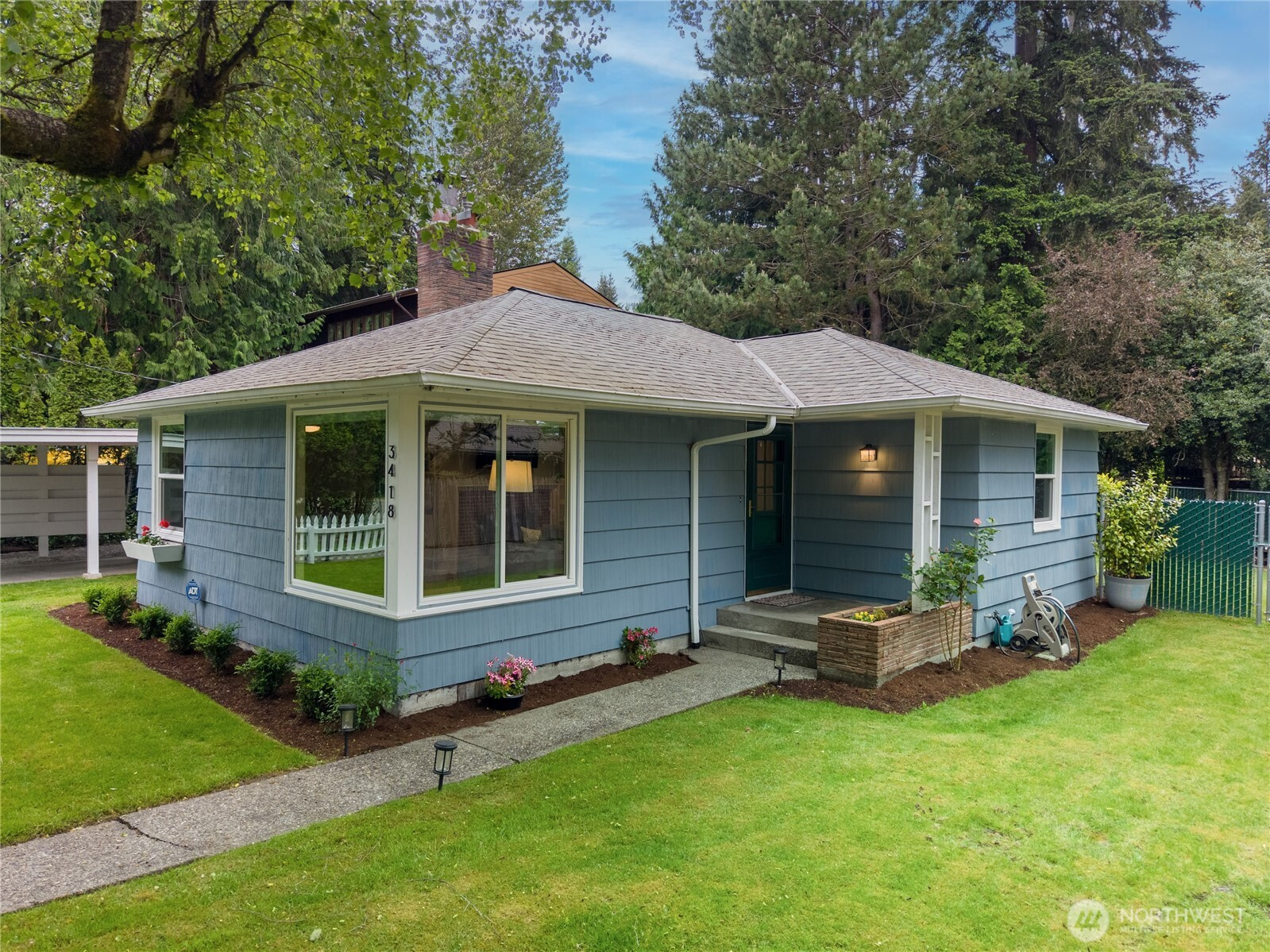 3418 NE 156th Street, Lake Forest Park, WA 98155
