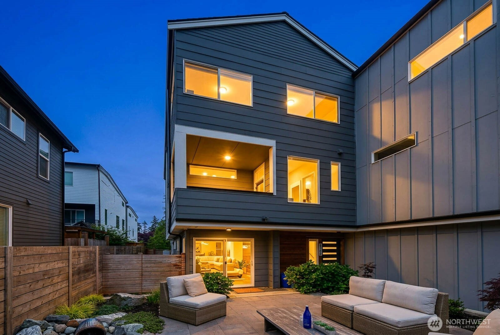 114 NE 180th Street, Shoreline, WA 98155