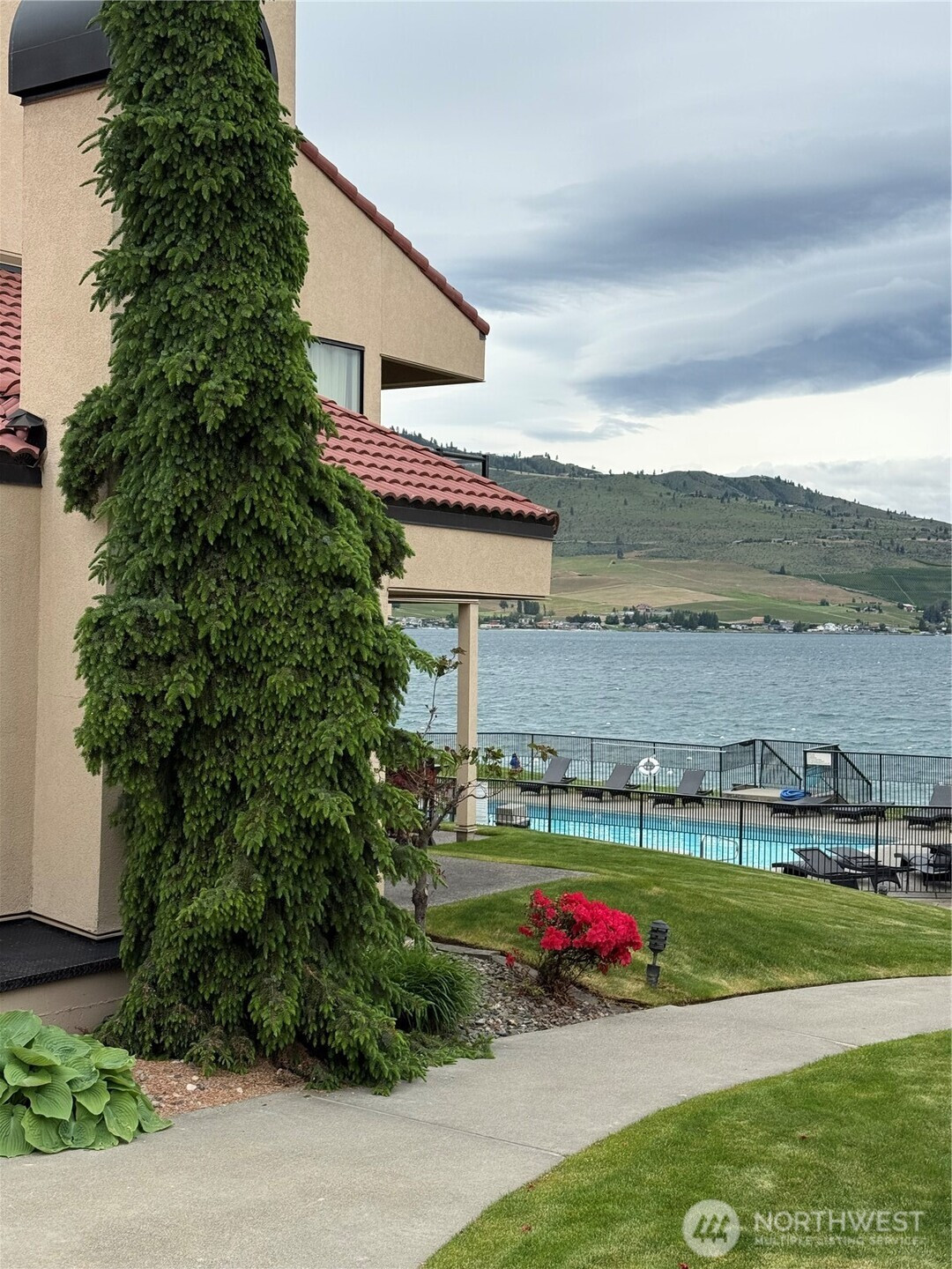 100 Lake Chelan Shores Drive, Chelan, WA 98816