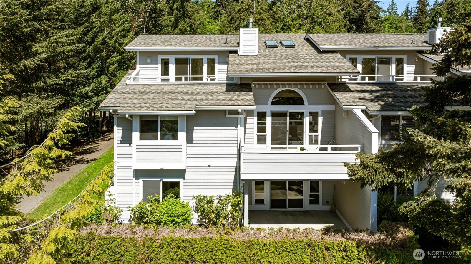 5653 Useless Bay Avenue, Langley, WA 98260