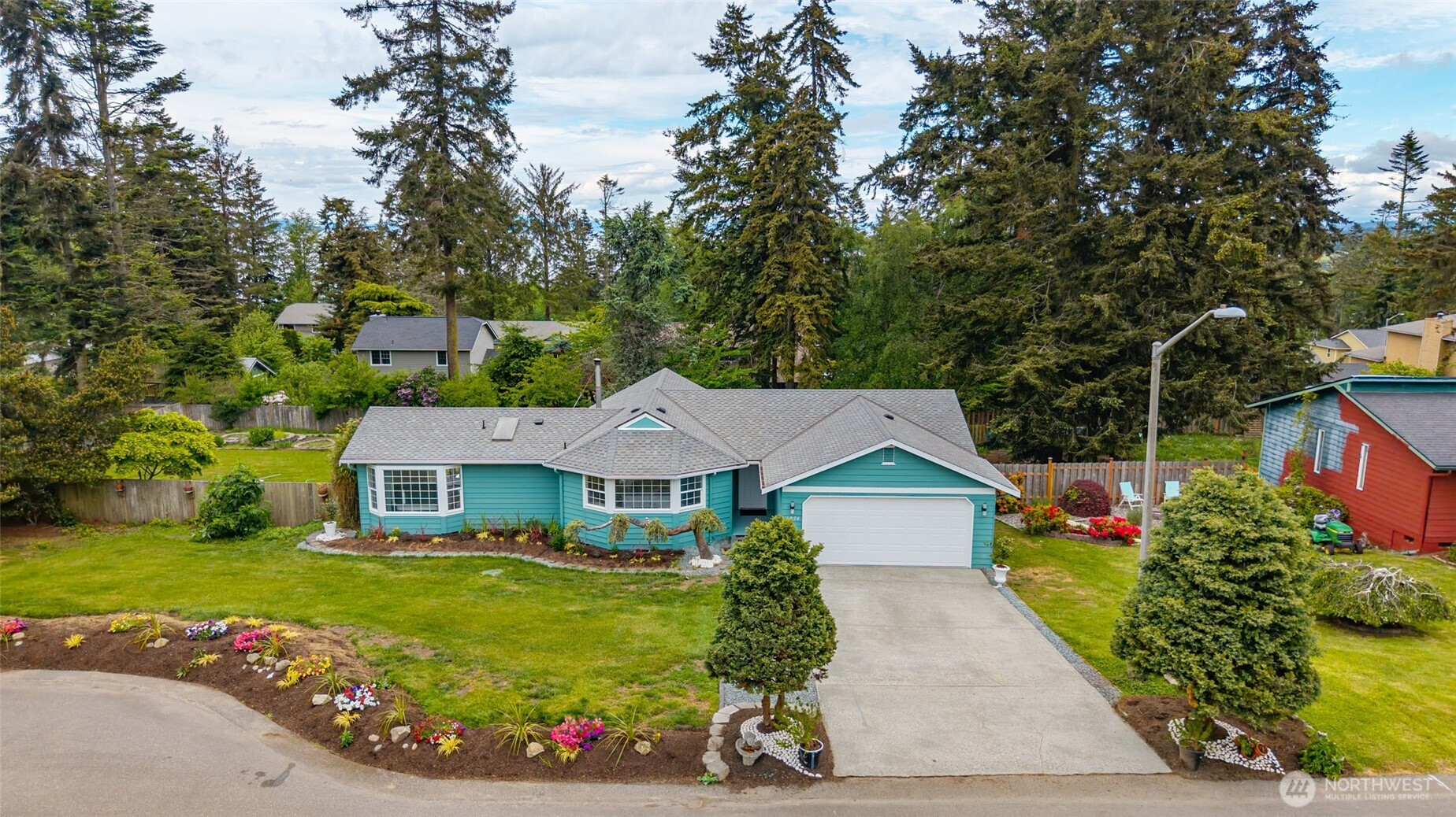 1974 Fiver Place, Oak Harbor, WA 98277