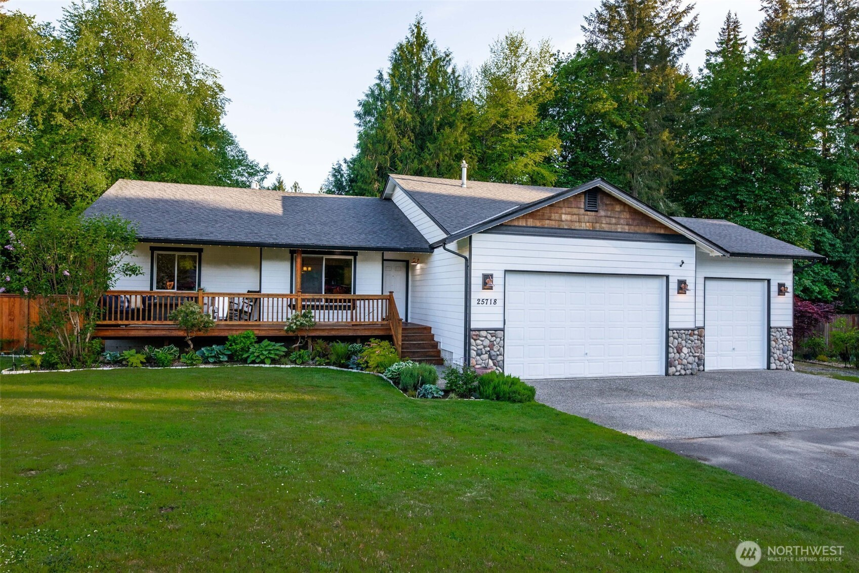 25718 44th Avenue NE, Arlington, WA 98223