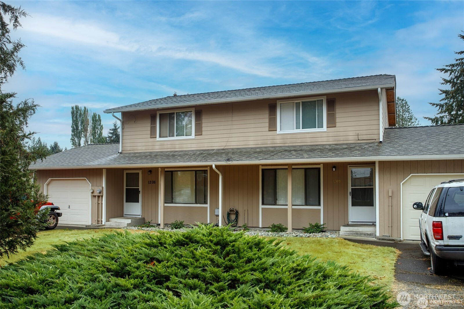 1206 Tule Lake Road S, Tacoma, WA 98444