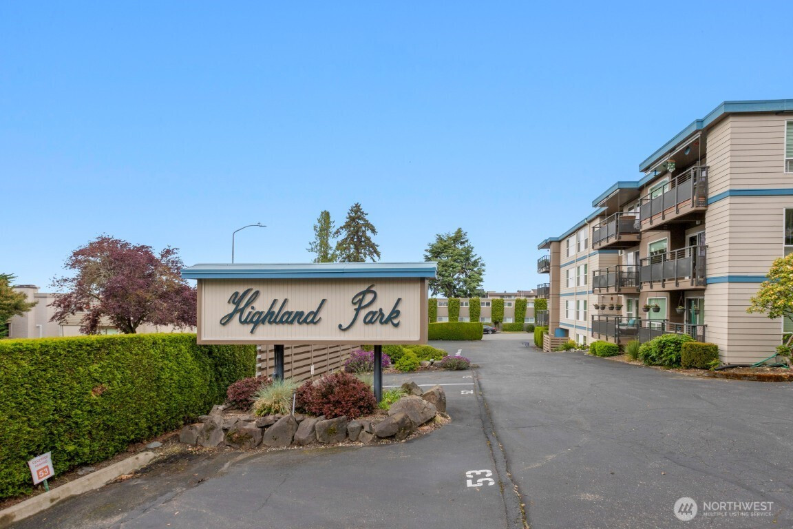 550 Elm Way, Edmonds, WA 98020