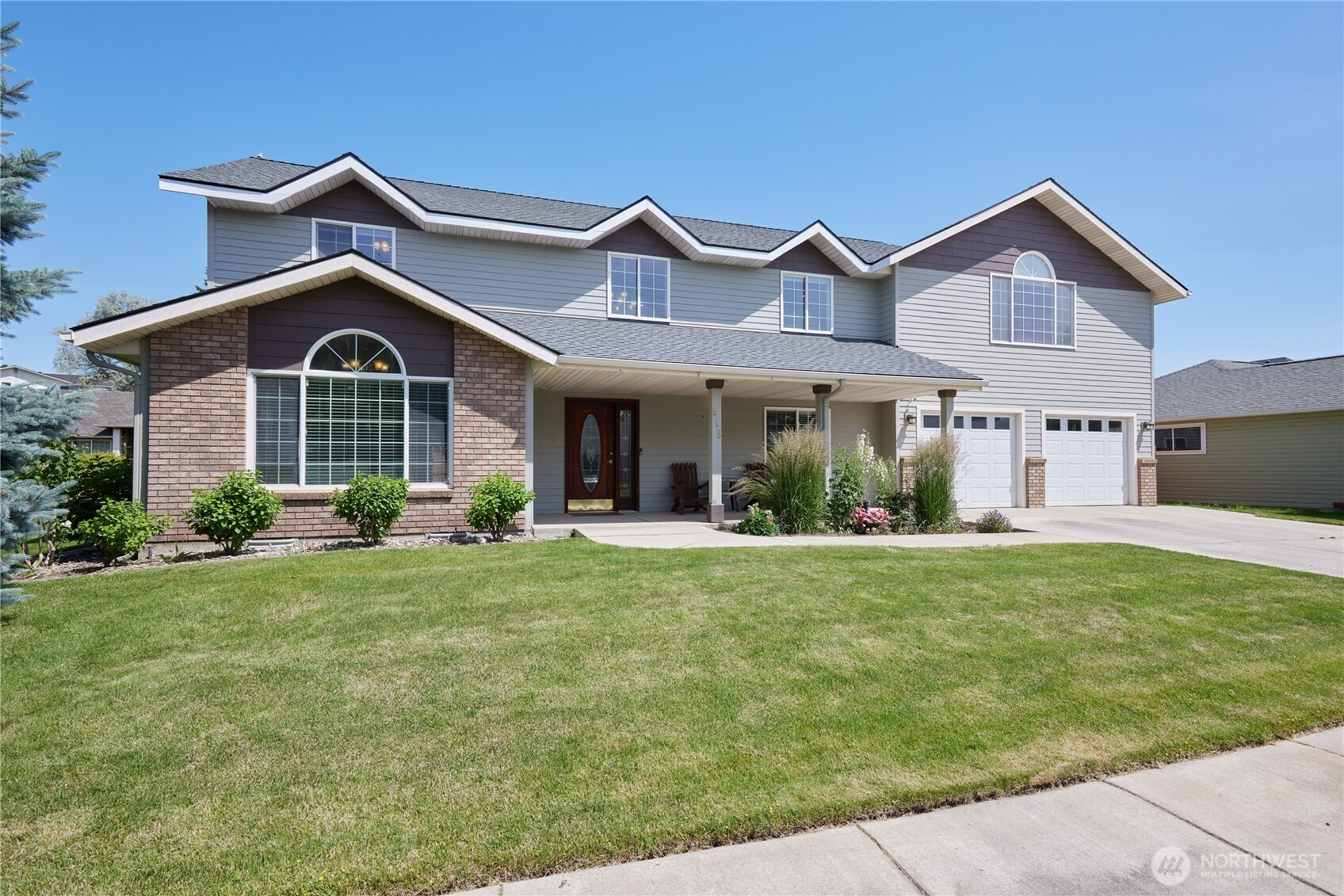 519 SE Mockingbird Drive, College Place, WA 99324
