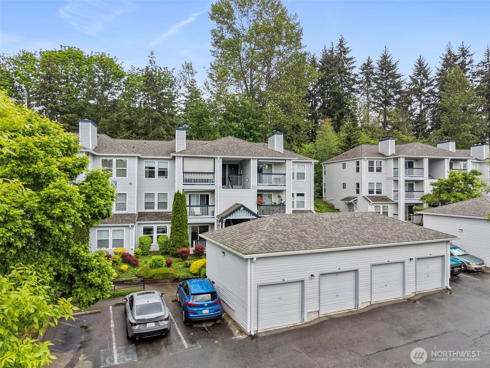 33020 10th Avenue SW, Federal Way, WA 98023