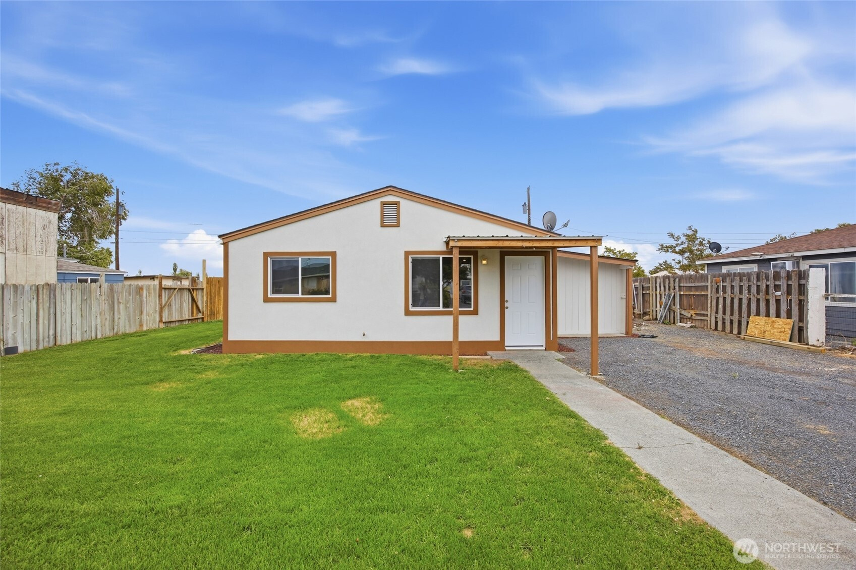 4243 NE Lincoln Drive, Moses Lake, WA 98837