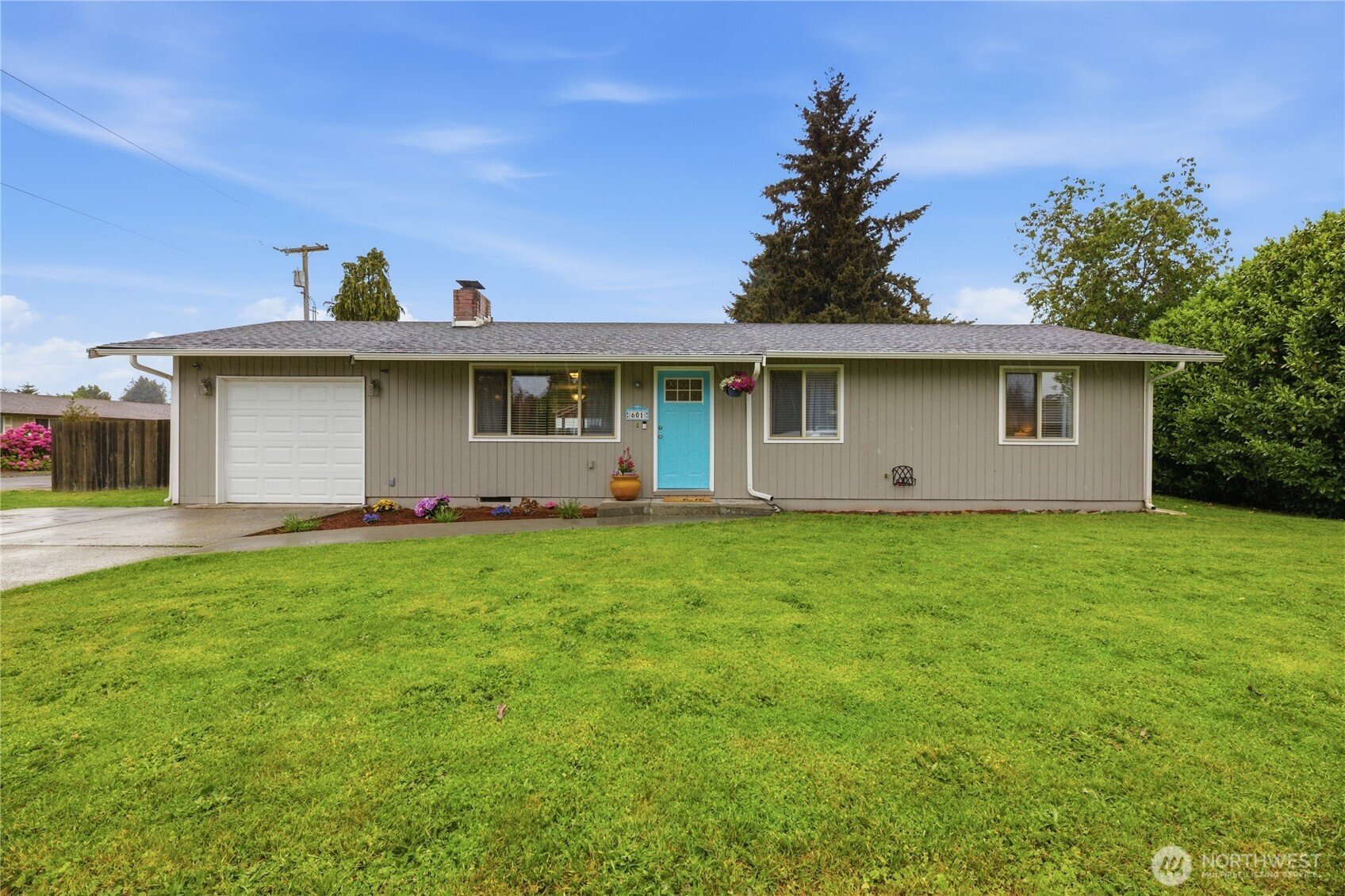 601 172nd St E, Spanaway, WA 98387