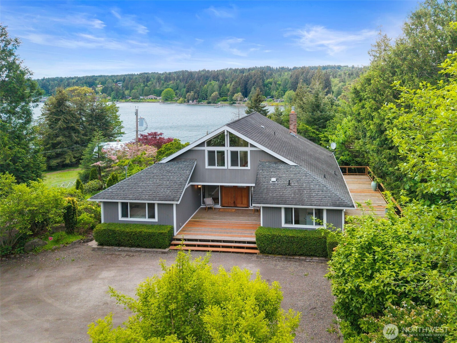 21275 Indianola Road NE, Poulsbo, WA 98370