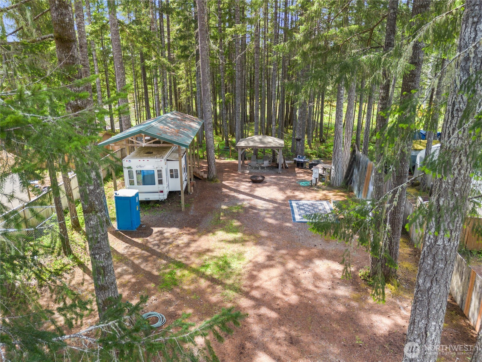 51 N Coho Court, Hoodsport, WA 98548