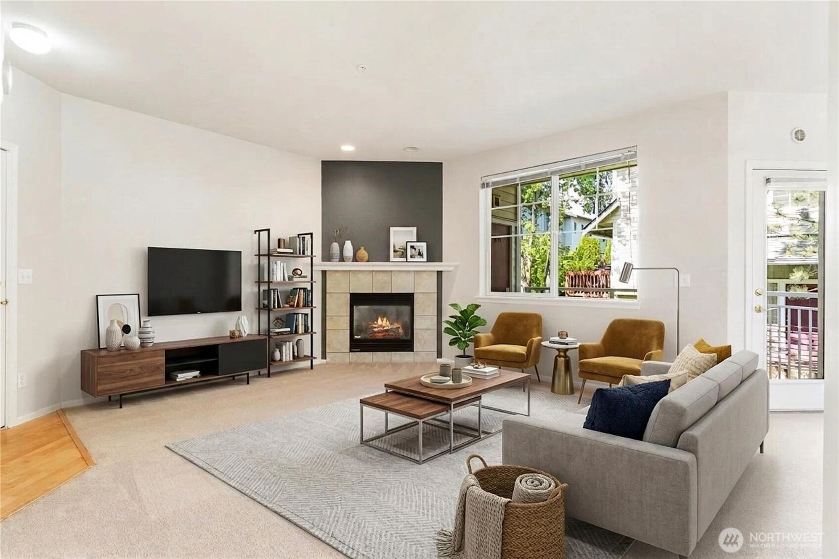 13000 Admiralty Way, Everett, WA 98204