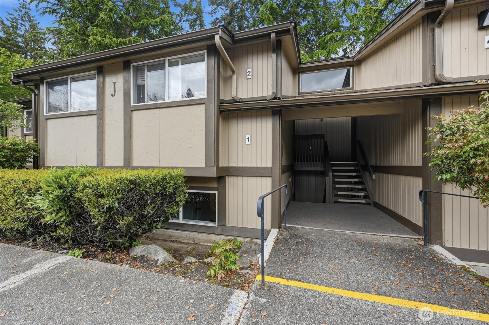 4727 176th Street SW, Lynnwood, WA 98037