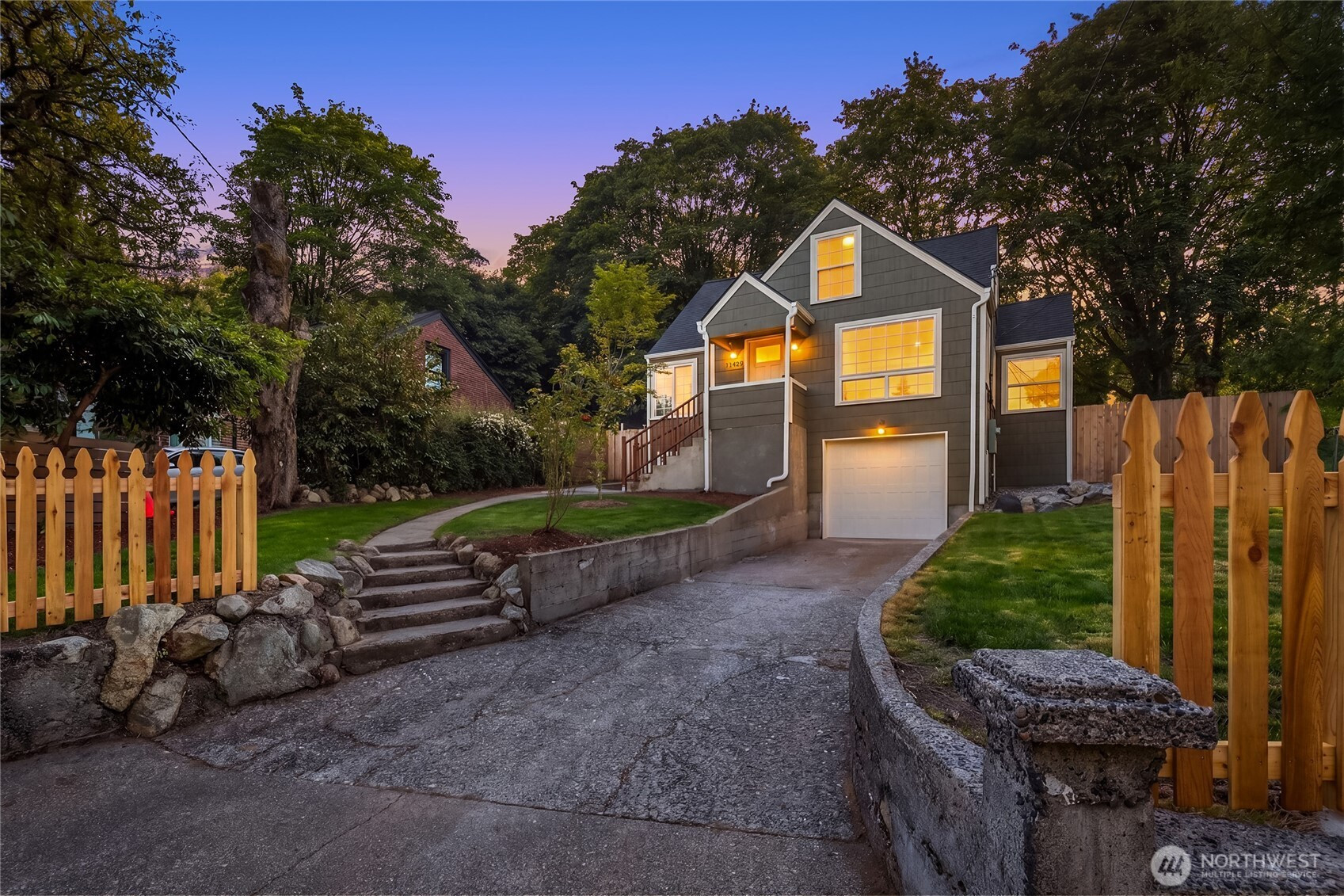 11429 Glendale Way S, Burien, WA 98168