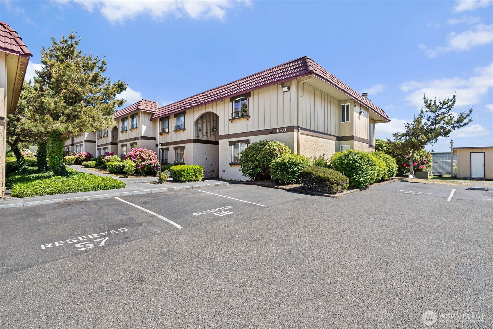 1003 S Pearl Street, Tacoma, WA 98465