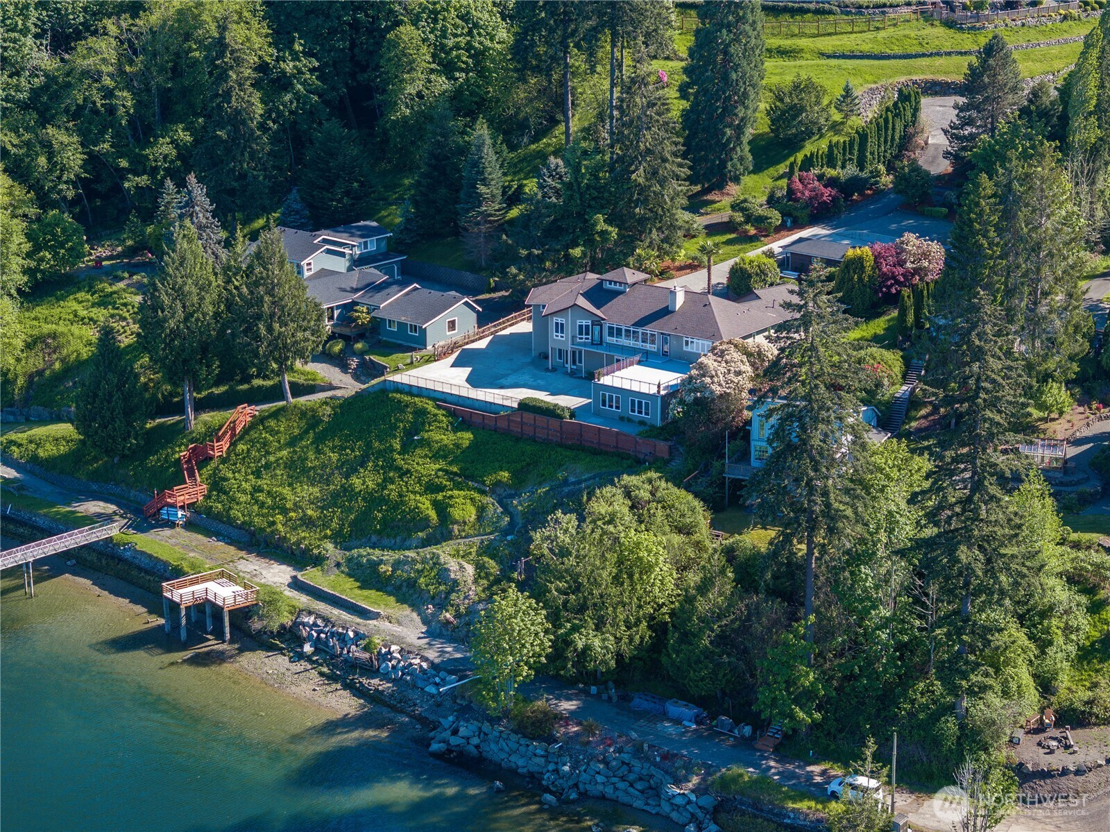 402 3rd Lane, Fox Island, WA 98333