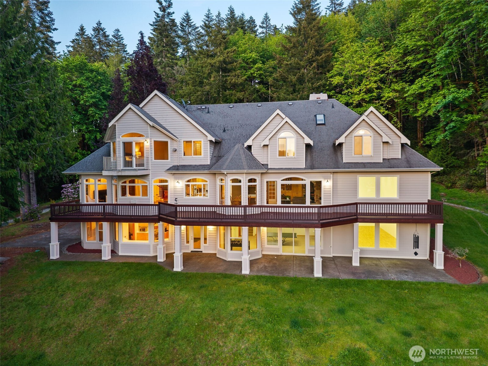 1410 Summit Lake Shore Road NW, Olympia, WA 98502