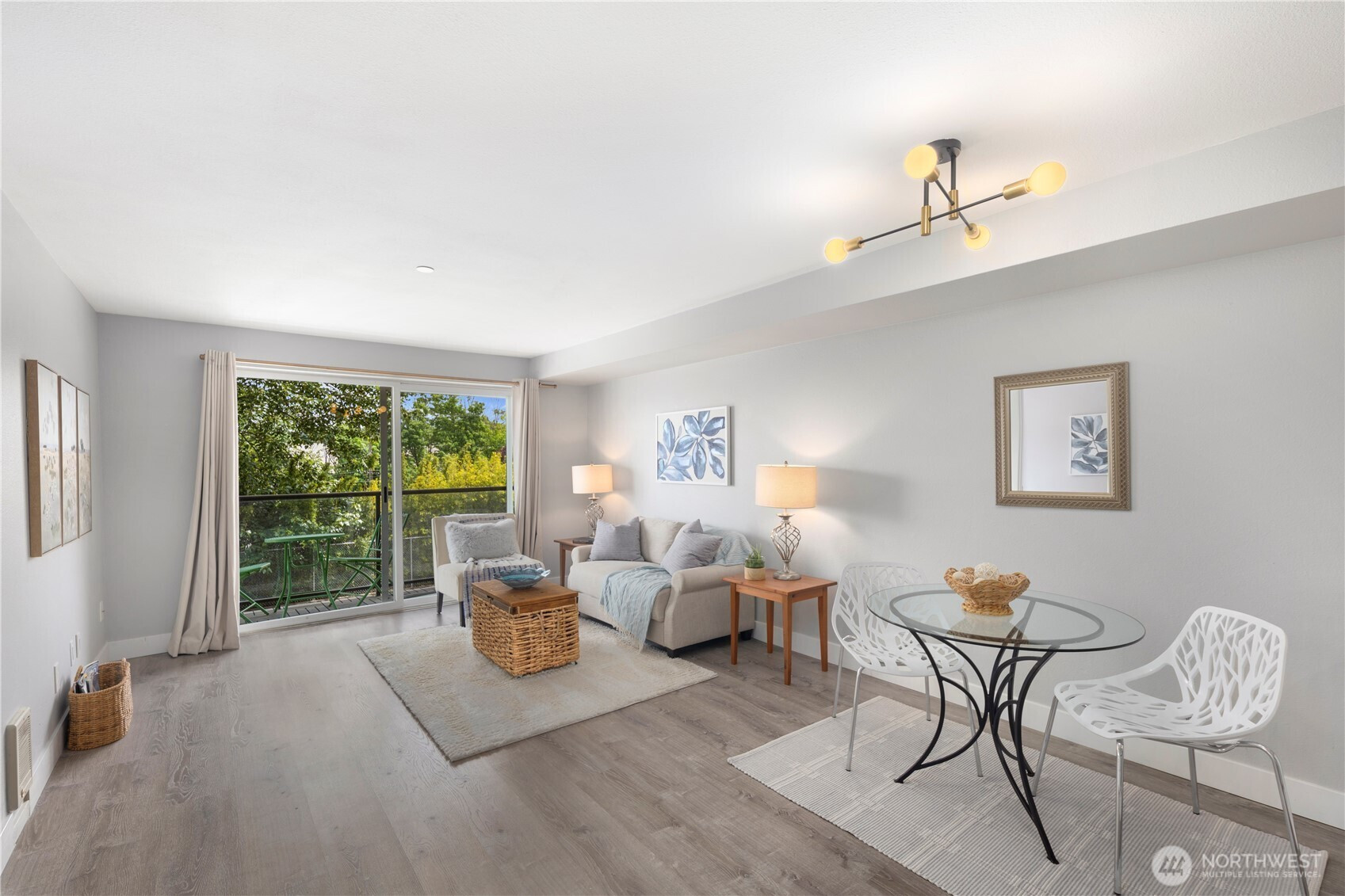 3022 SW Bradford St, Seattle, WA 98126
