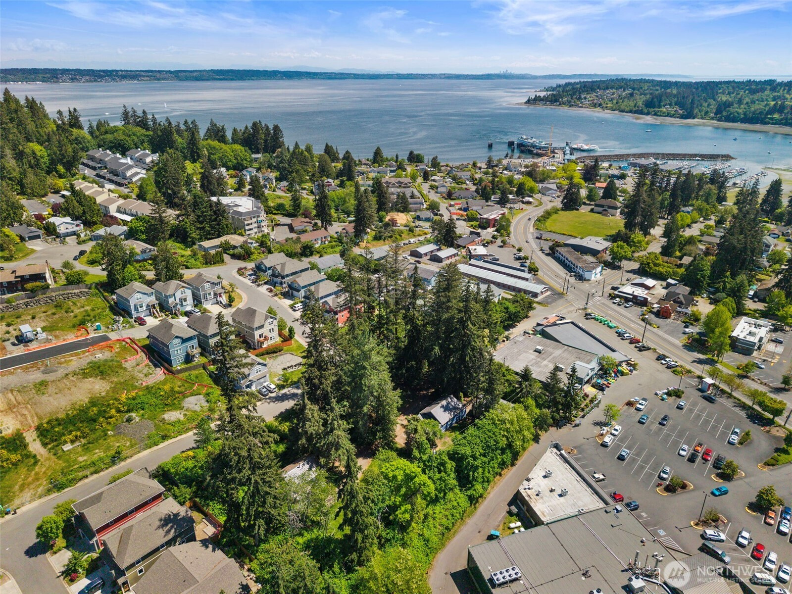 26304 Bannister Street NE, Kingston, WA 98346