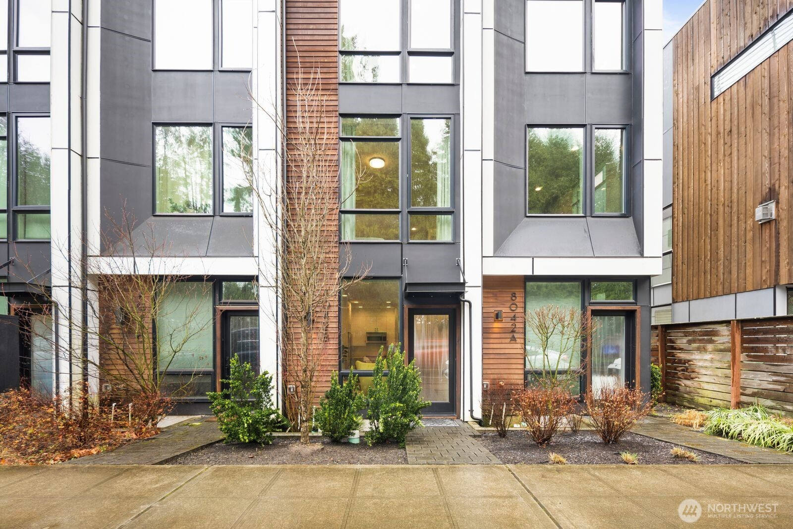 8042 35th Avenue NE, Seattle, WA 98115