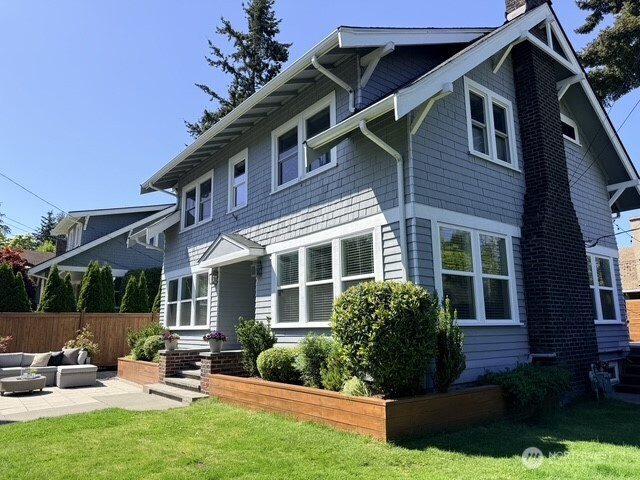 170 Lynn Street, Seattle, WA 98109