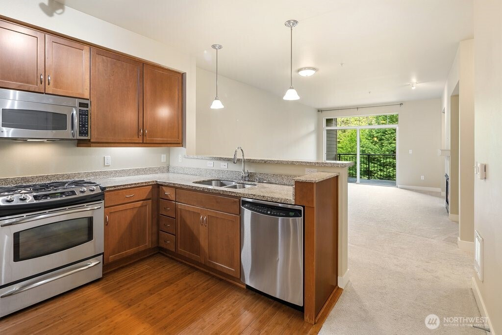15730 116th Avenue NE, Bothell, WA 98011