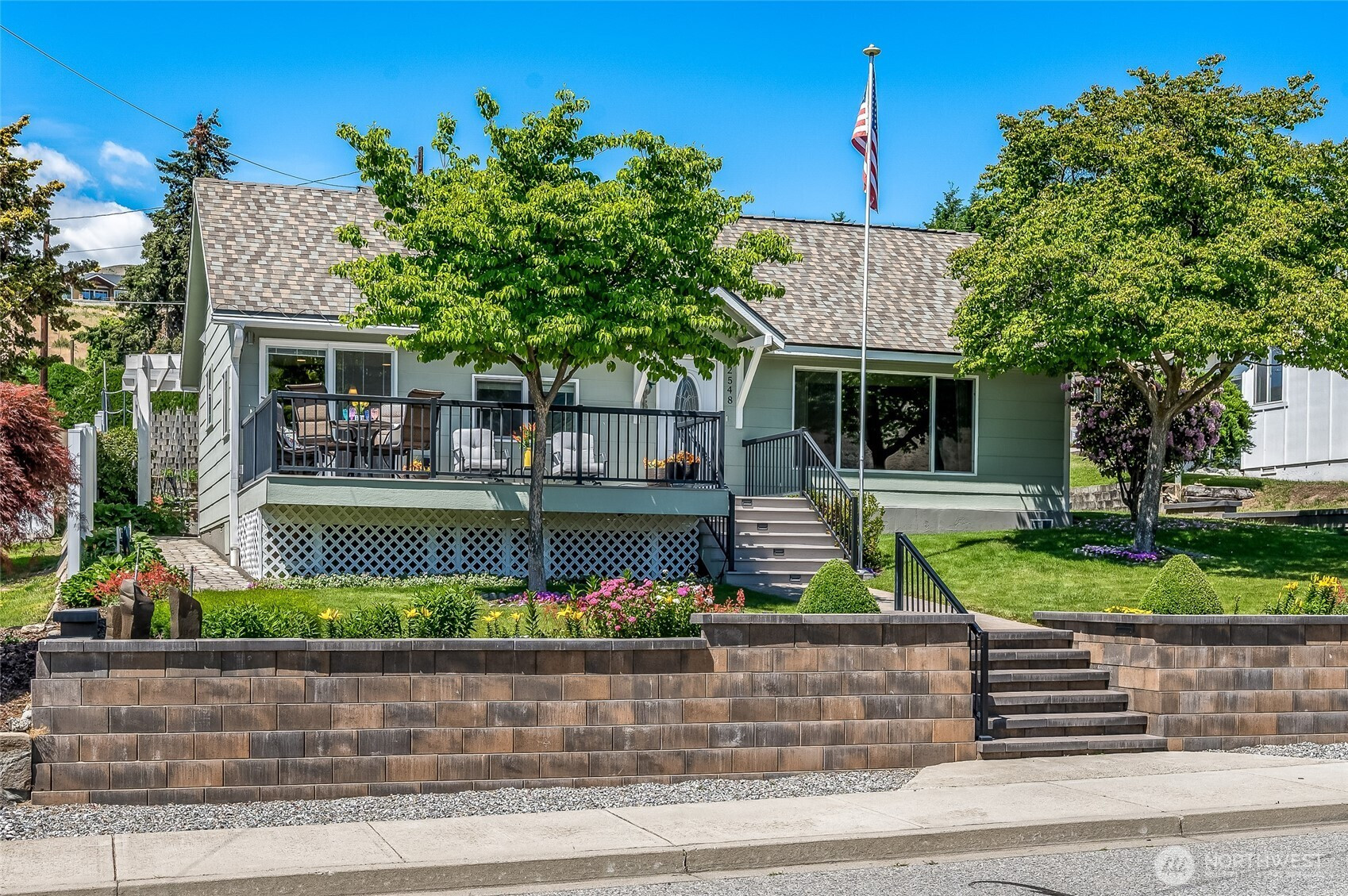 2548 Entiat Way, Entiat, WA 98802
