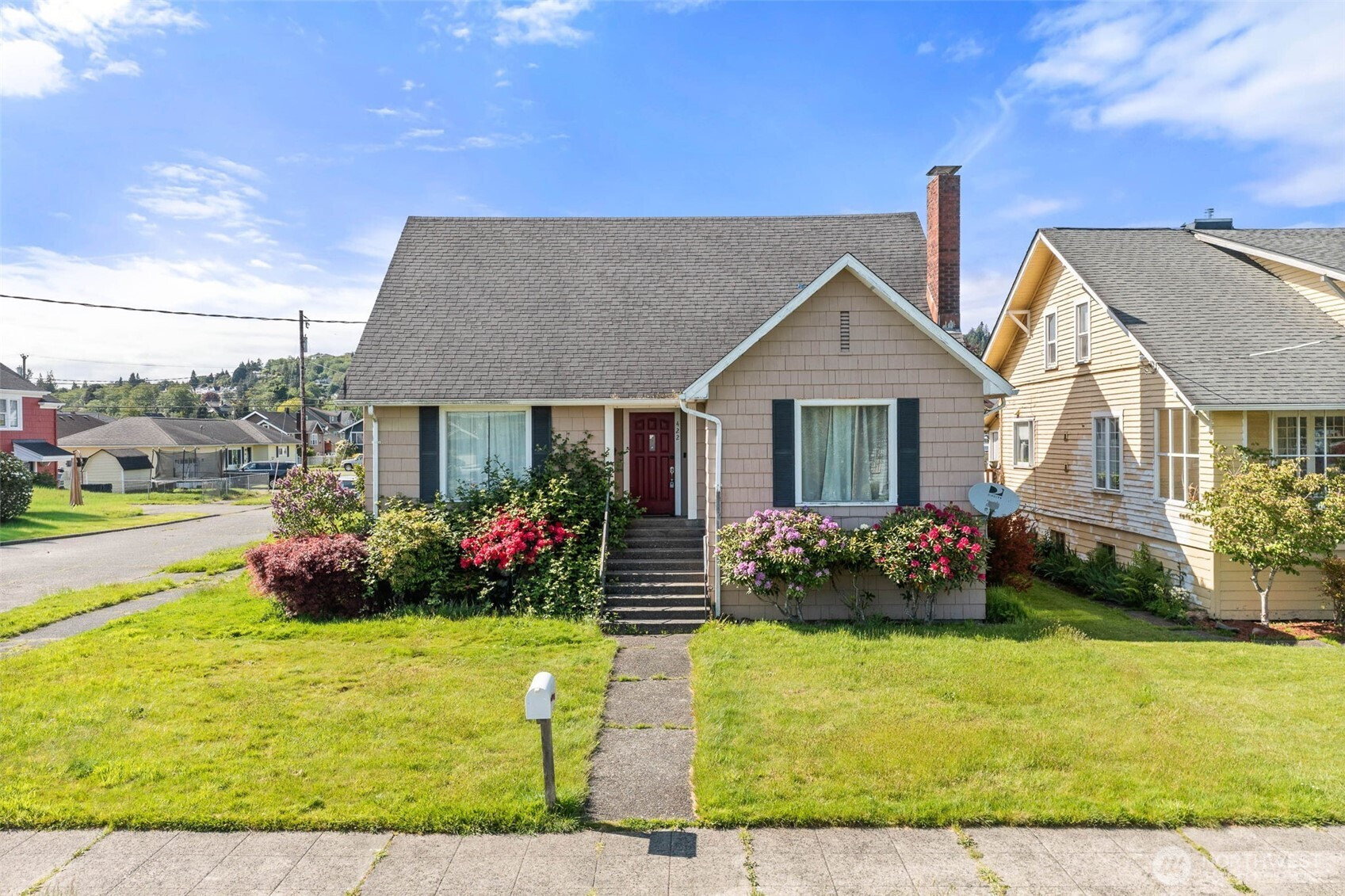 422 W 3rd Street, Aberdeen, WA 98520