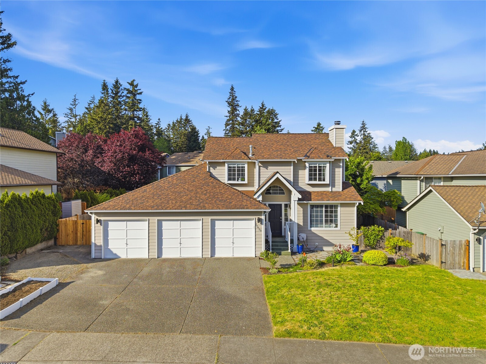27620 220th Court SE, Maple Valley, WA 98038