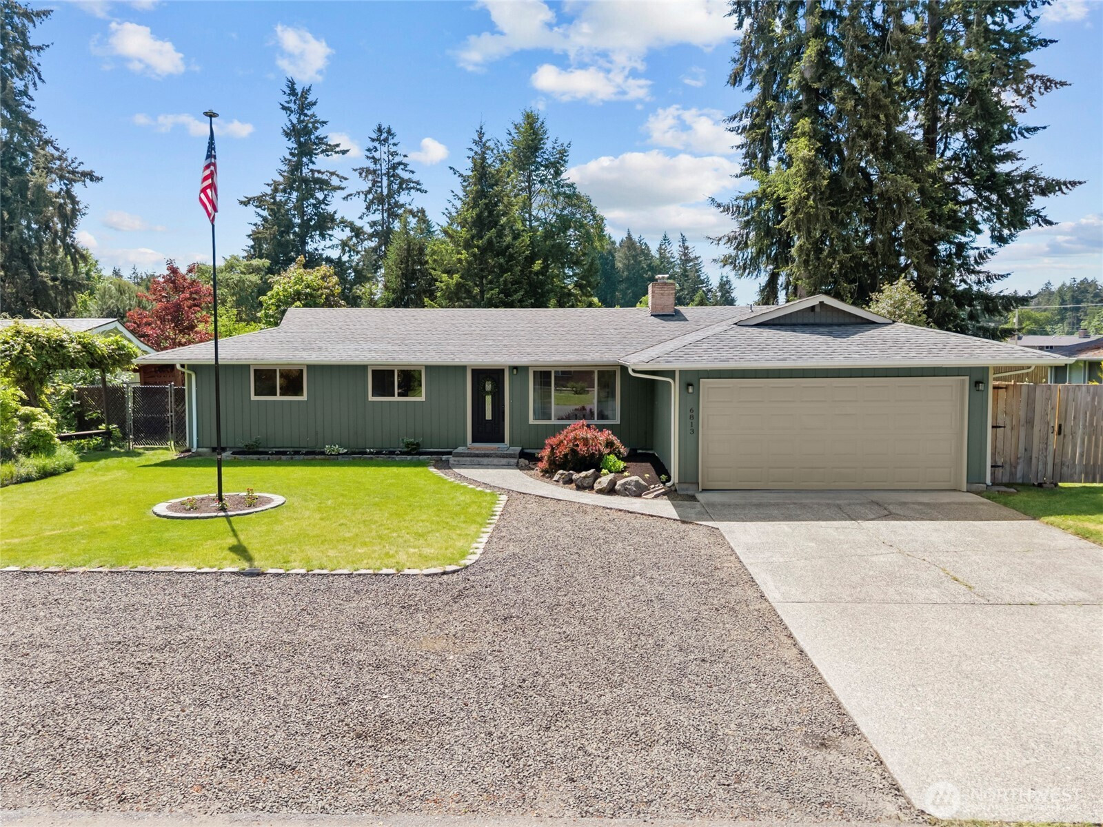 6813 5th Way SE, Lacey, WA 98503