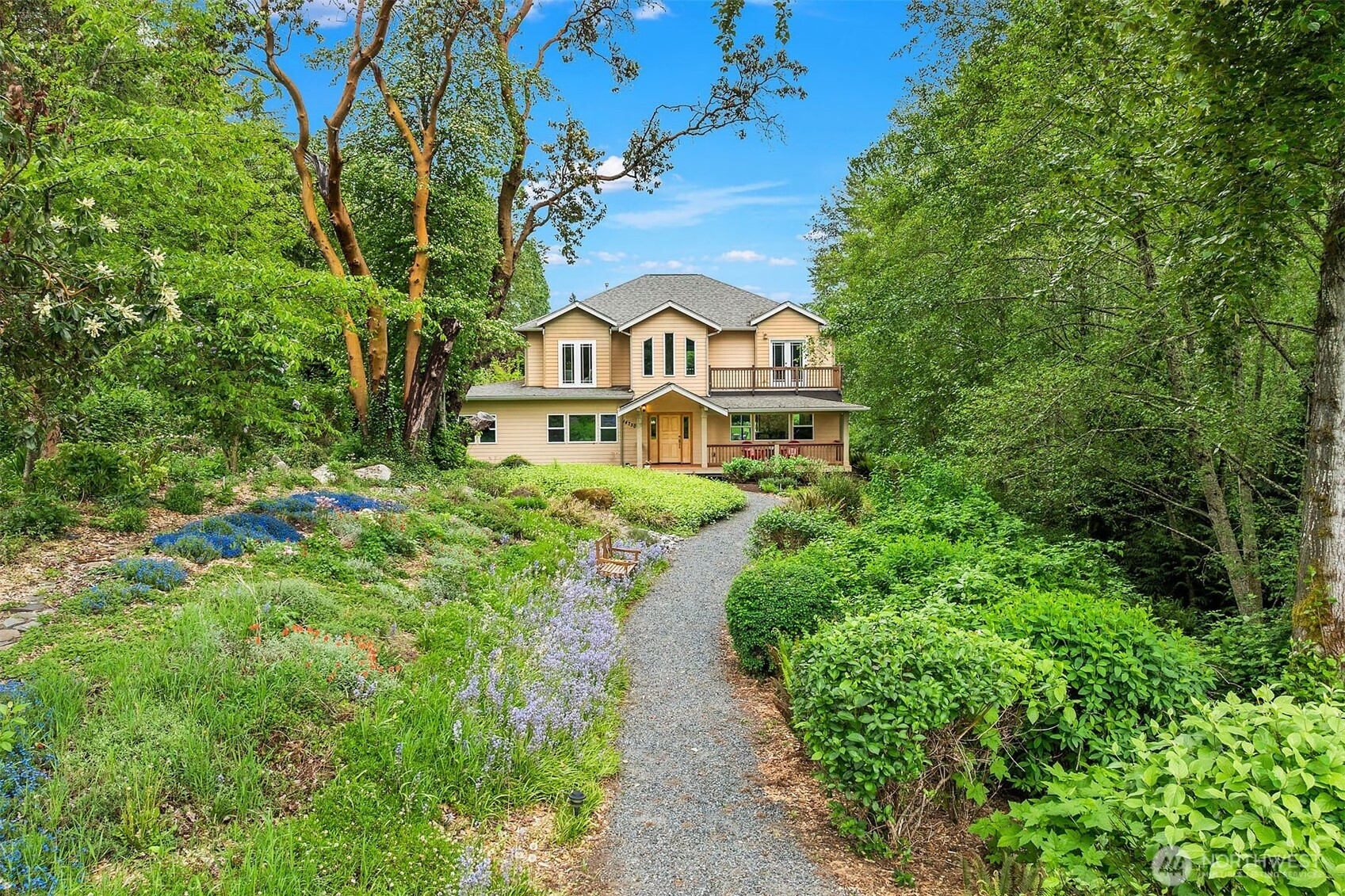 14730 75th Avenue NE, Kenmore, WA 98028