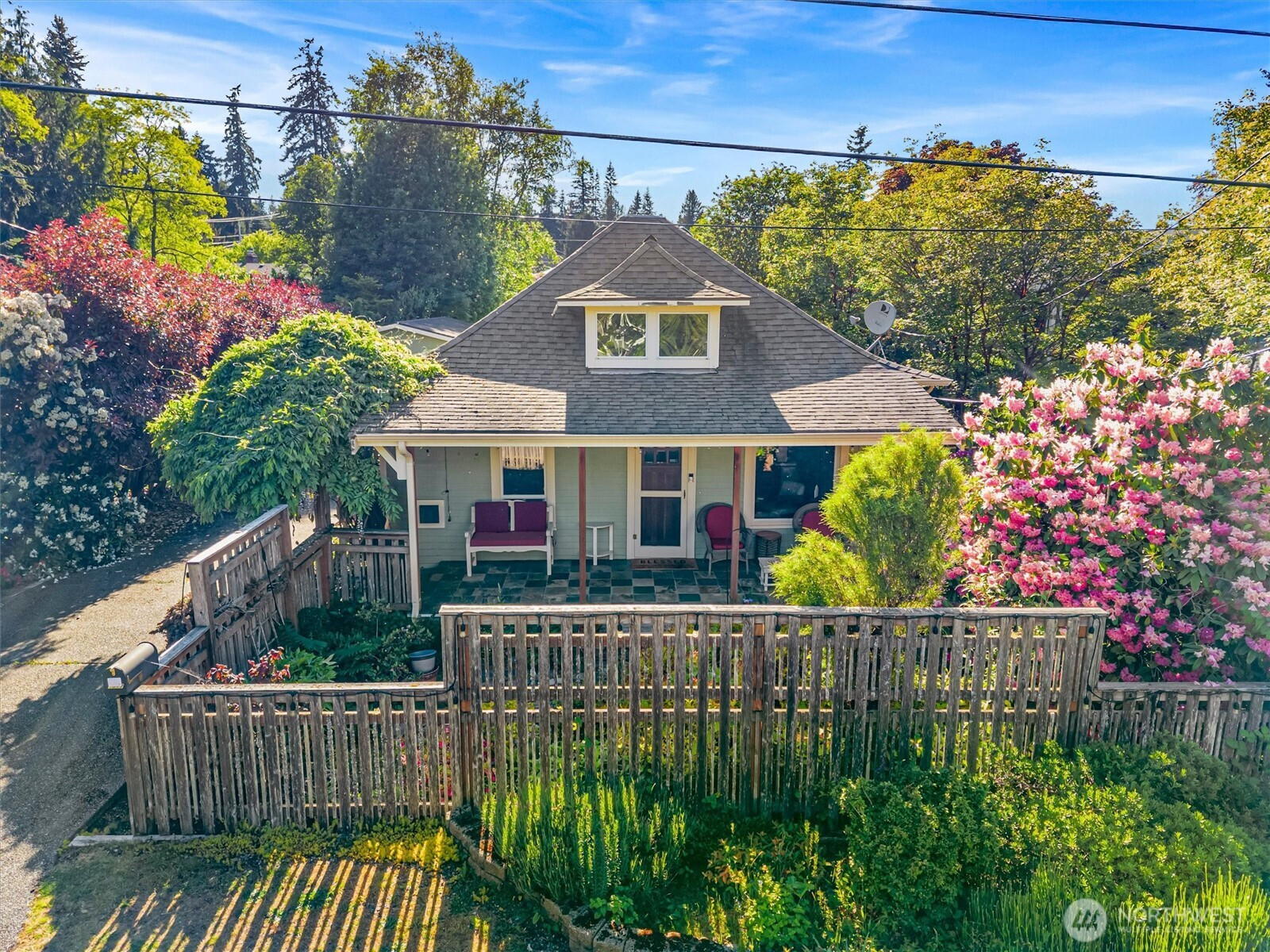 1517 Fairvew Street, Bellingham, WA 98229
