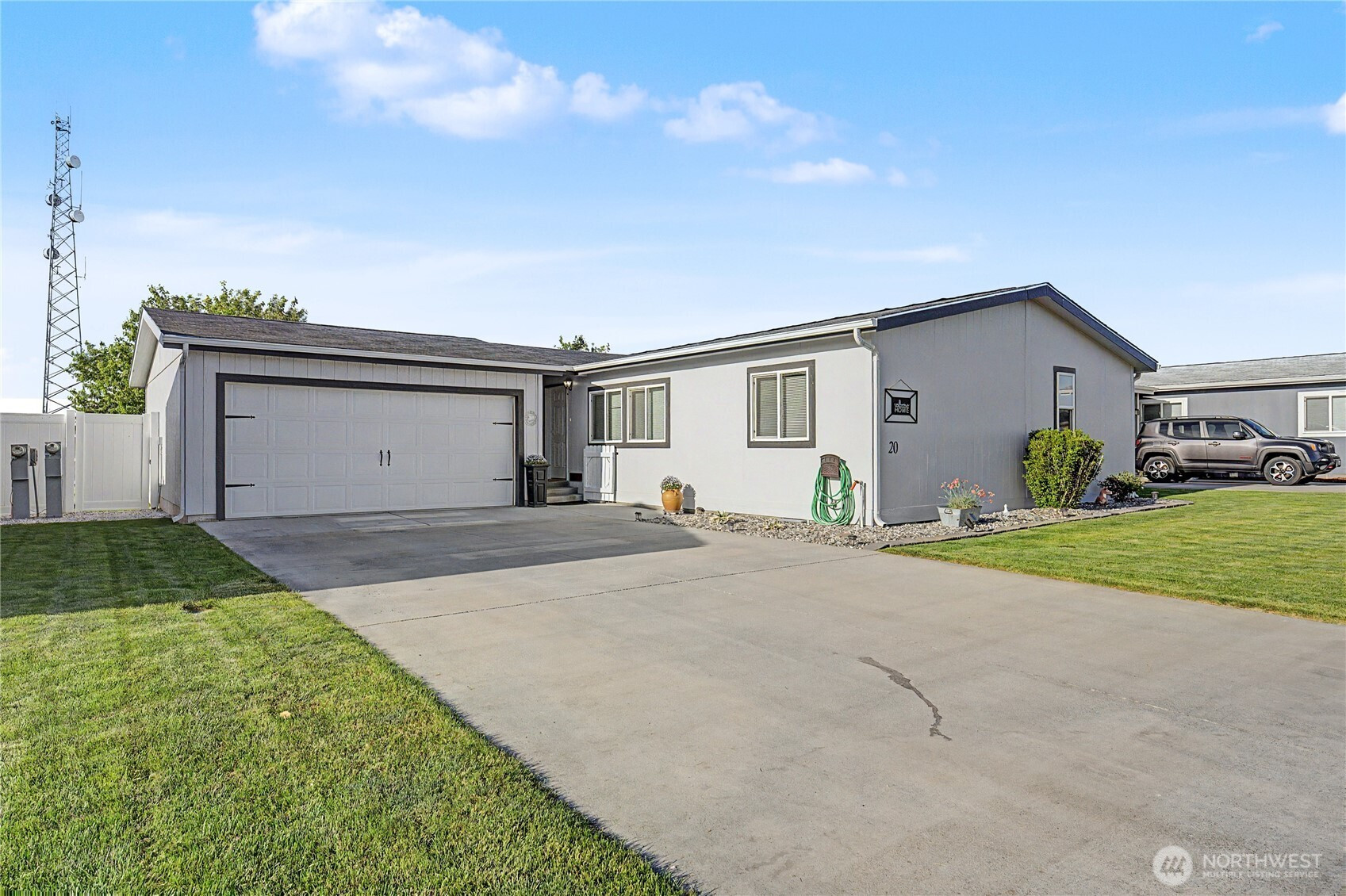 1701 E Burr Avenue, Moses Lake, WA 98837