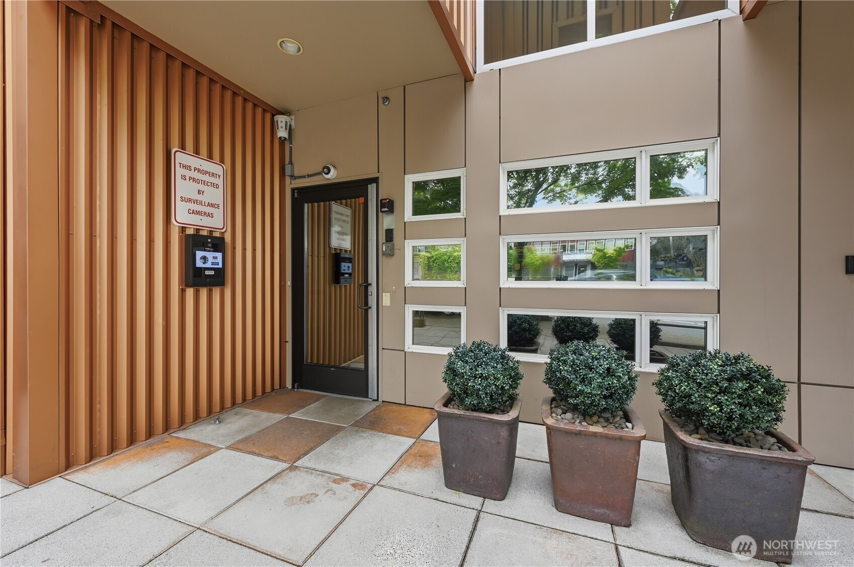 4020 Aurora Avenue N, Seattle, WA 98103