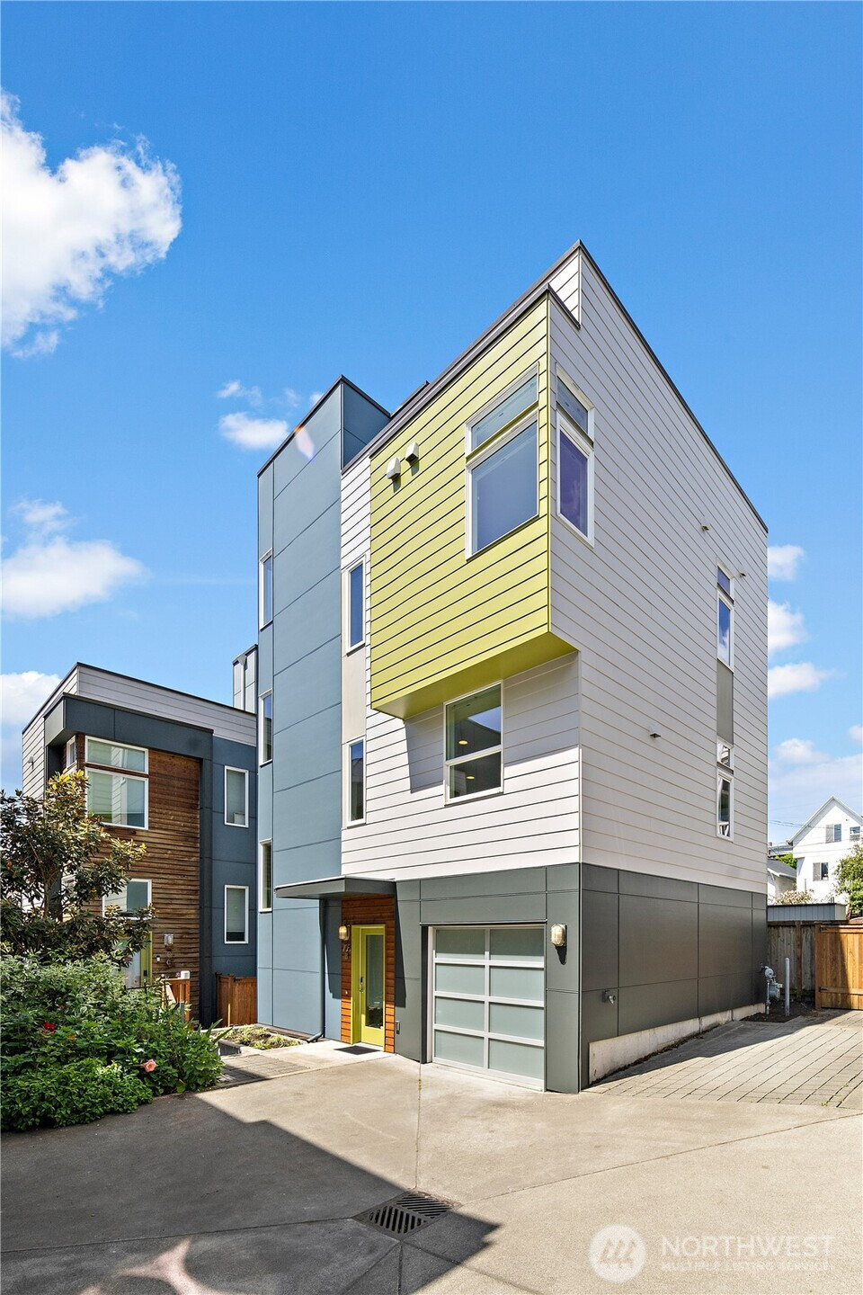 705 18th Avenue S, Seattle, WA 98144