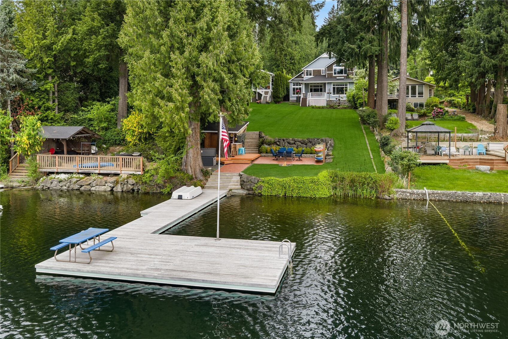 21827 SE 20th Street, Sammamish, WA 98075
