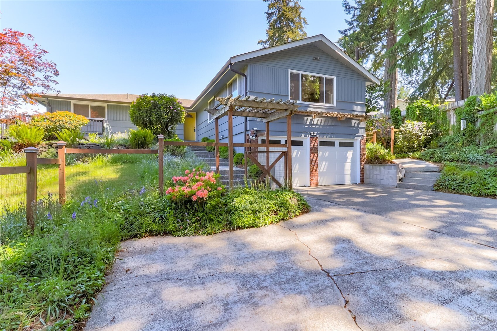 4430 John Luhr Road NE, Olympia, WA 98516