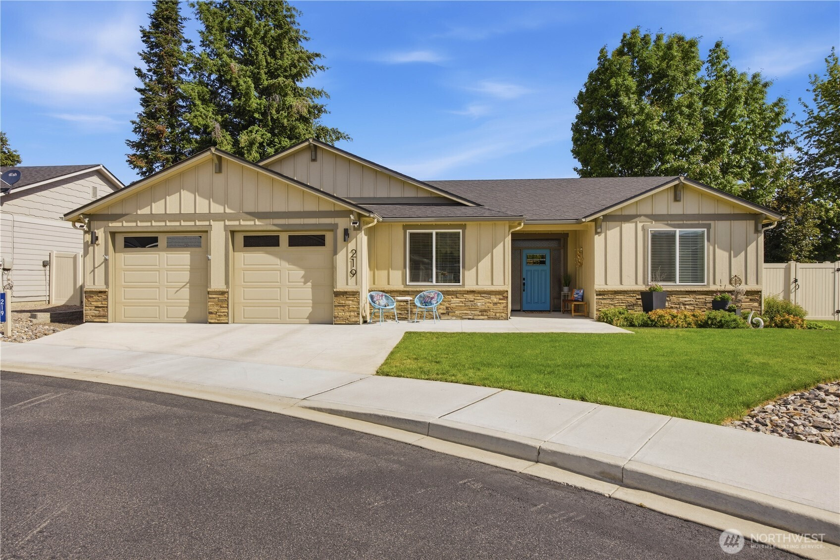 219 Pershing Circle, Wenatchee, WA 98801