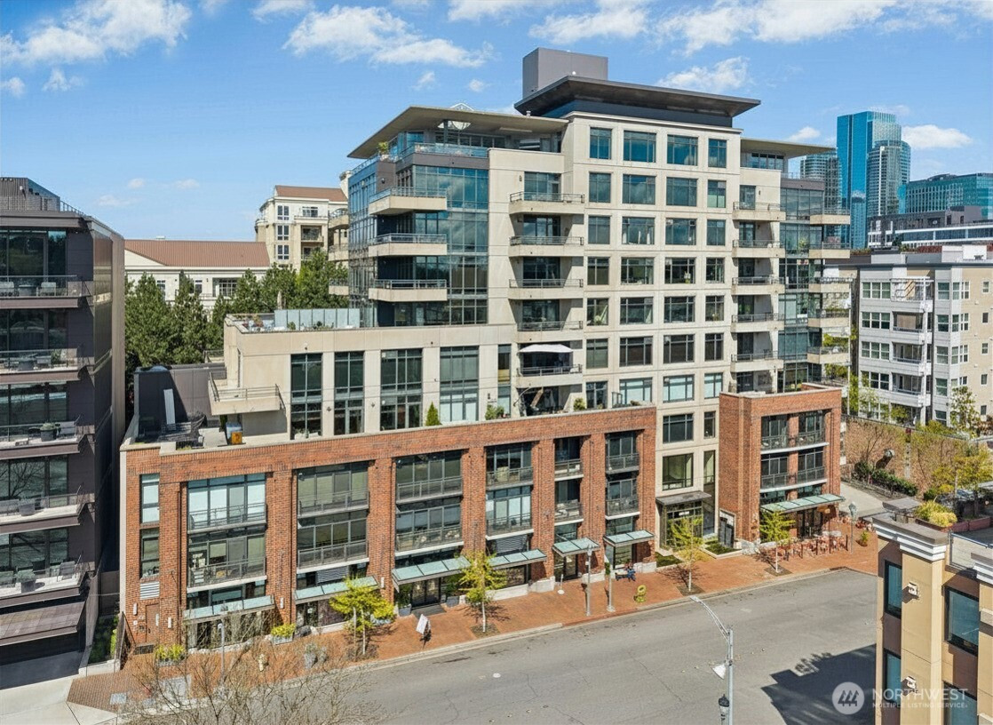 10000 Main Street, Bellevue, WA 98004
