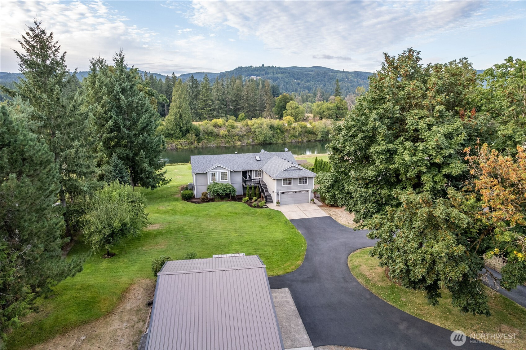 3004 Blue Heron Drive, Woodland, WA 98674