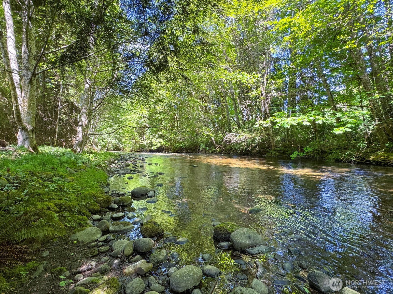 693 S Alder Lane, Port Angeles, WA 98362