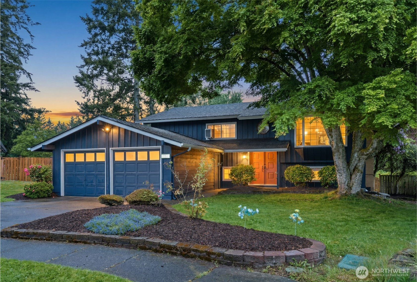 17518 NE 22nd Court, Redmond, WA 98052
