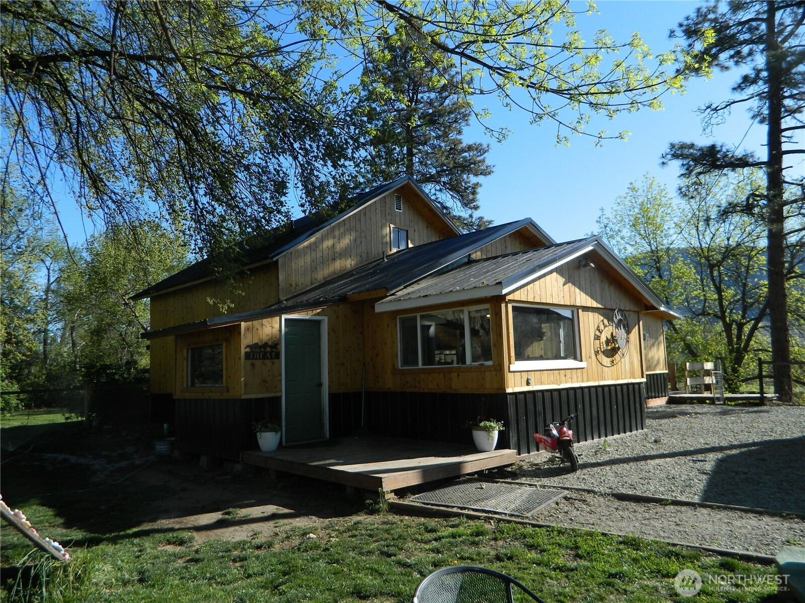1650 Highway 7, Oroville, WA 98844