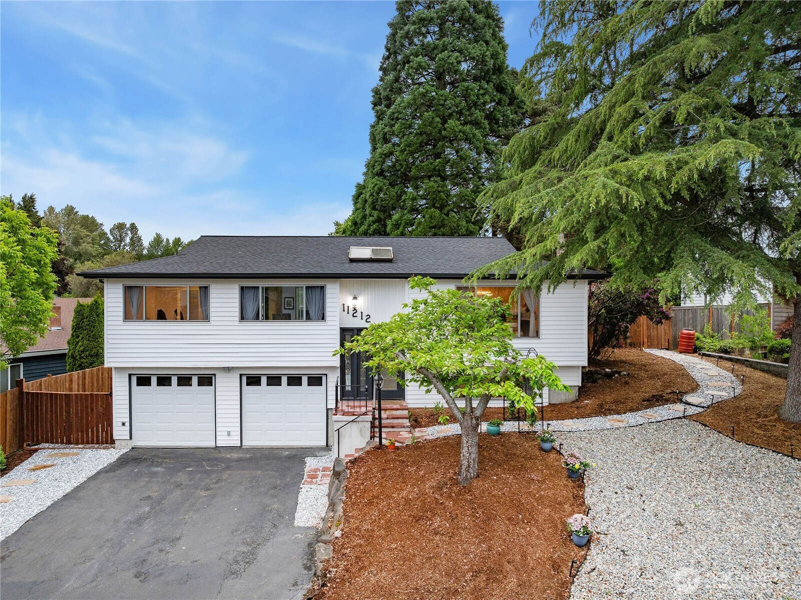 11212 NE 145th Street, Kirkland, WA 98034