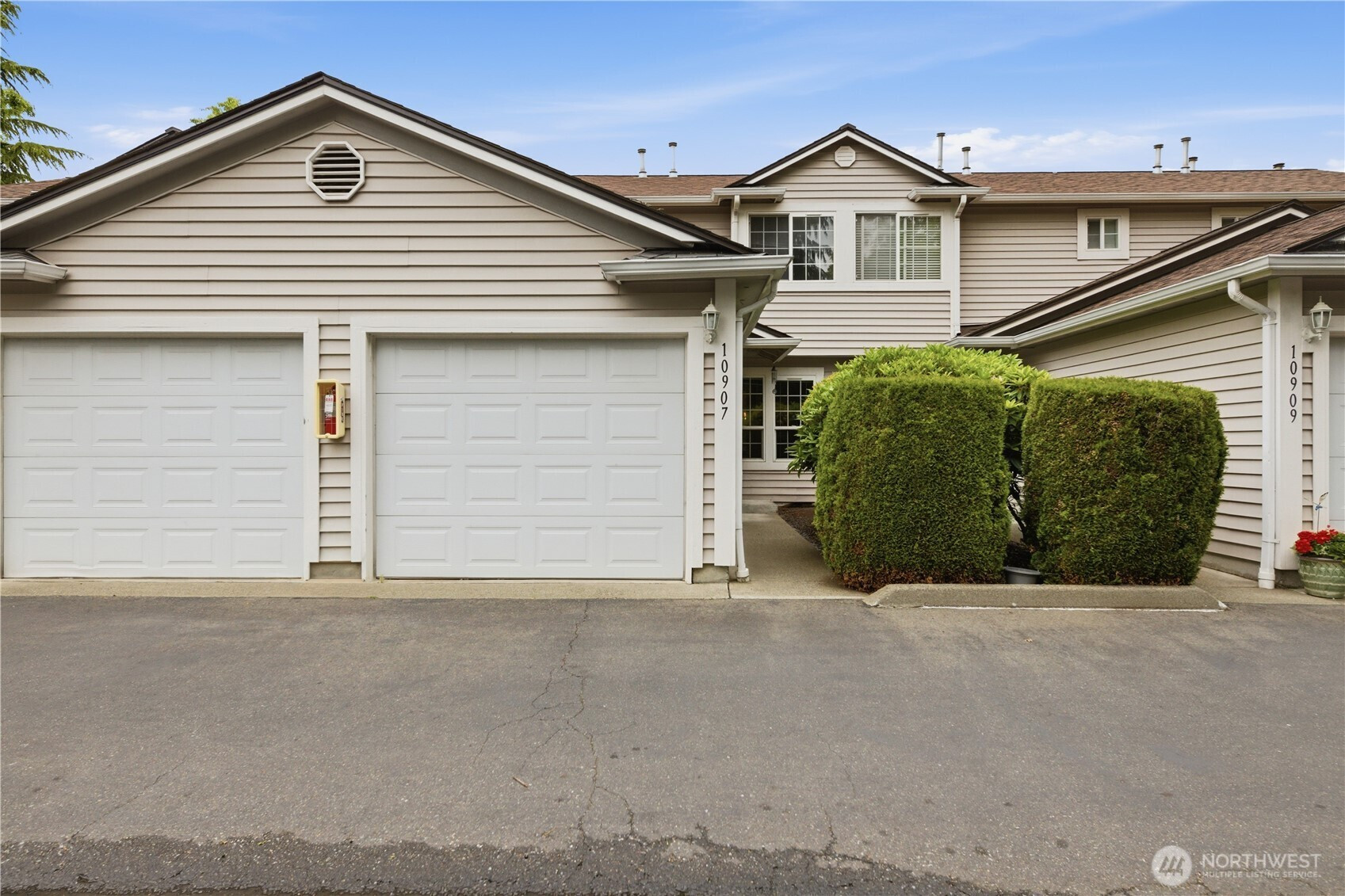 10907 63rd Street E, Puyallup, WA 98372