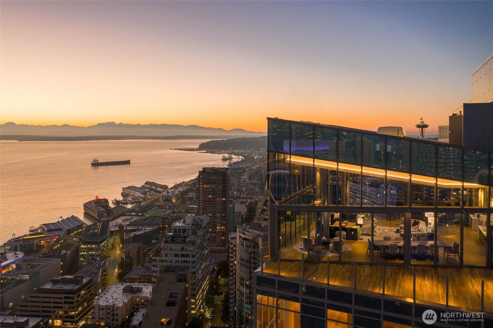 121 Stewart Street, Seattle, WA 98101