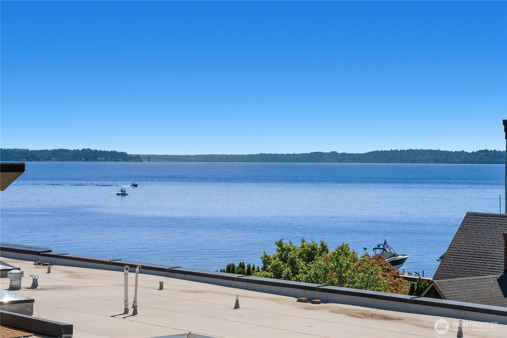 9123 NE Juanita Drive, Kirkland, WA 98034