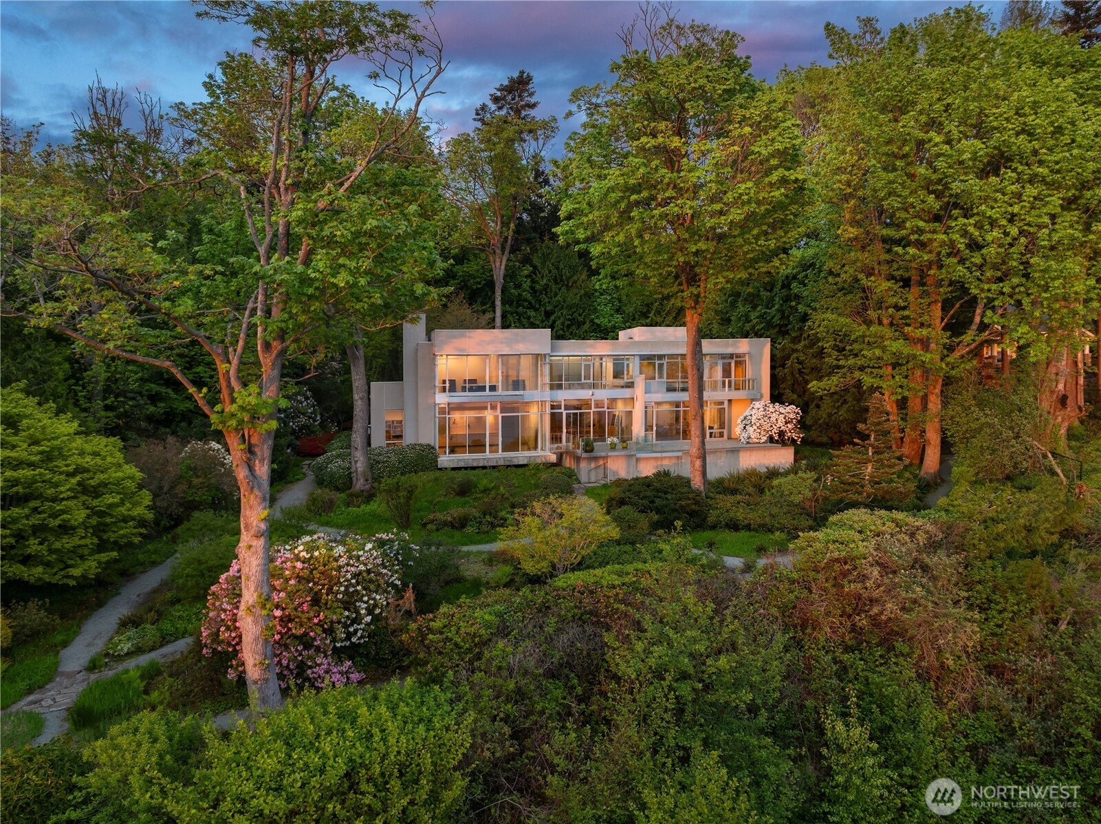 22200 Chinook Road, Woodway, WA 98020