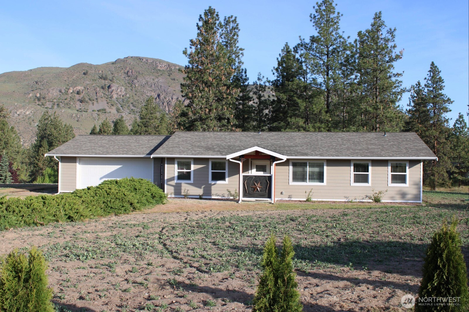 2 Oakes Drive, Tonasket, WA 98855
