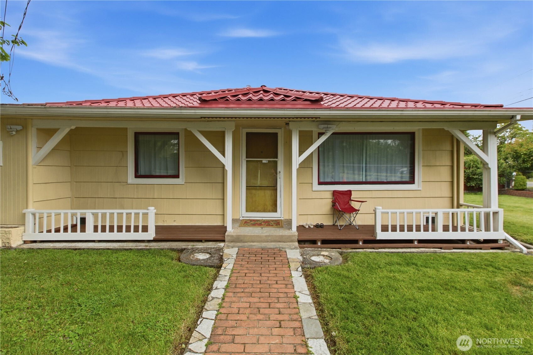 1860 S 128th Street, Burien, WA 98168